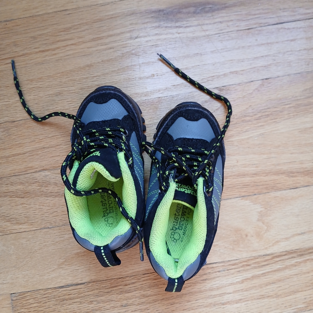 Buster Brown Kids Sneakers Size 6